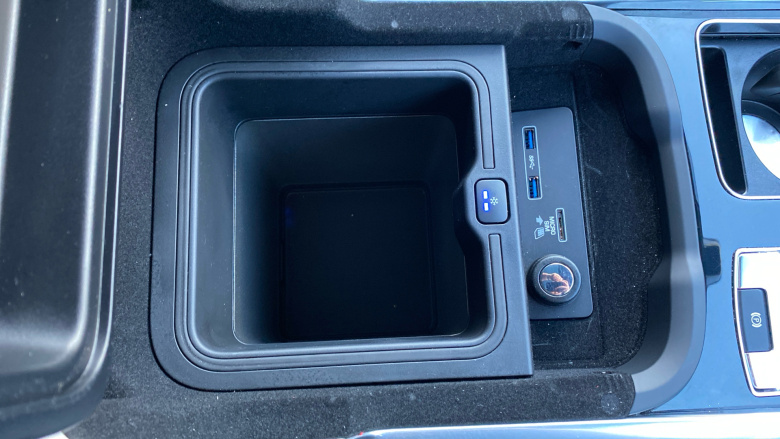 Land Rover Range Rover Sport 2.0 P400e HSE Dynamic Black 5dr Auto Estate